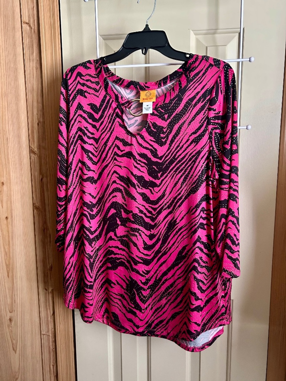 Women's Ruby Rd Pink & Black Top - Size Medium
